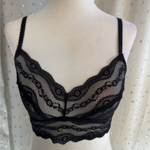 Elegant Black Lace Bandeau